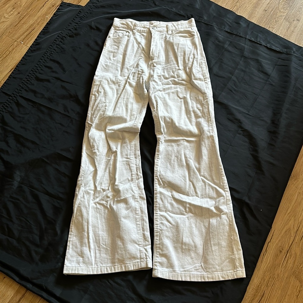 Pants size 28 corduroy